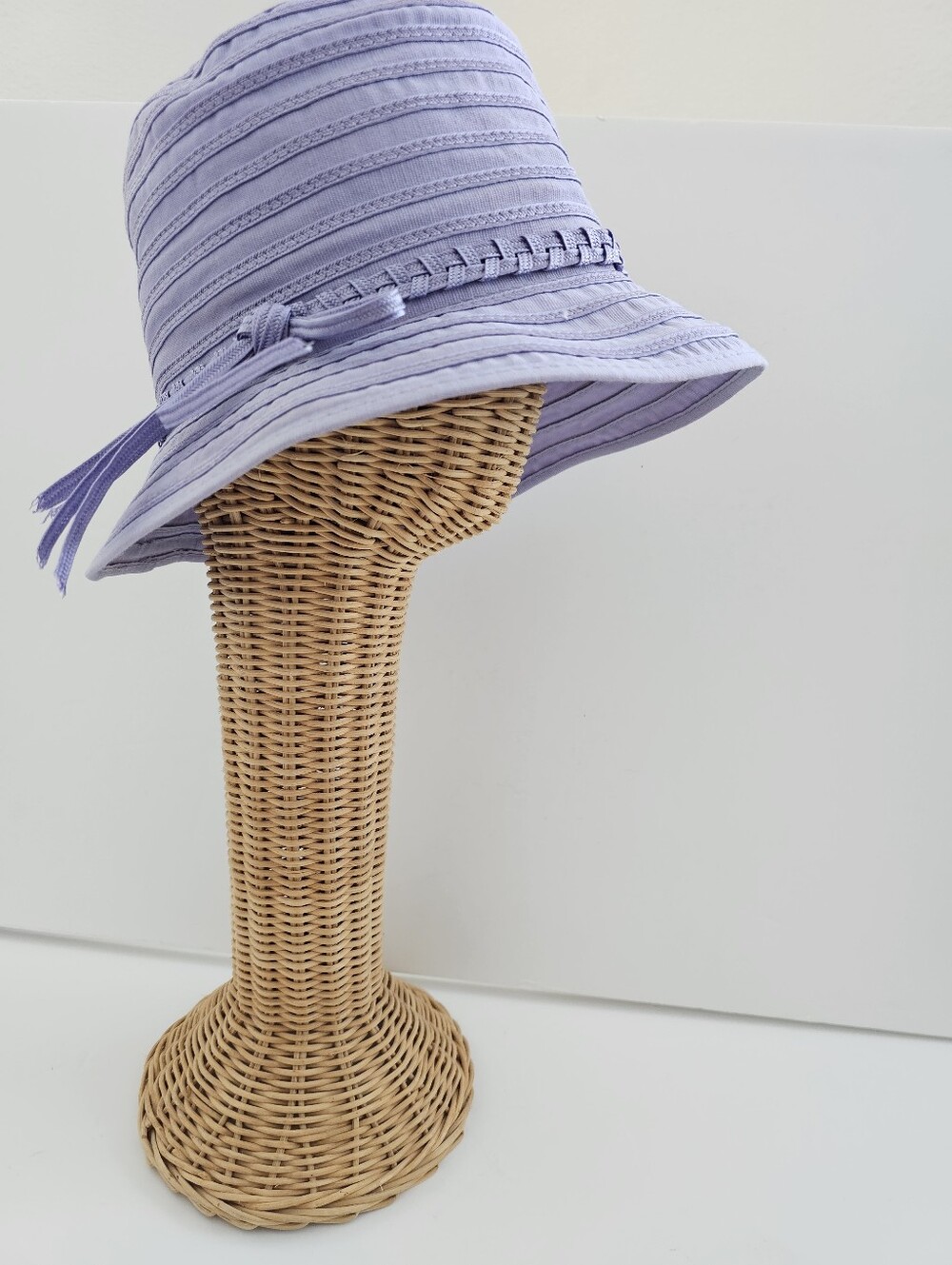 Nordstrom Made in Italy Lavender Ribbed Ribbon Cloche Bucket Sun Hat Braided
